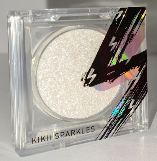 DREAMER white duo chrome lilac shift shimmer eyeshadow